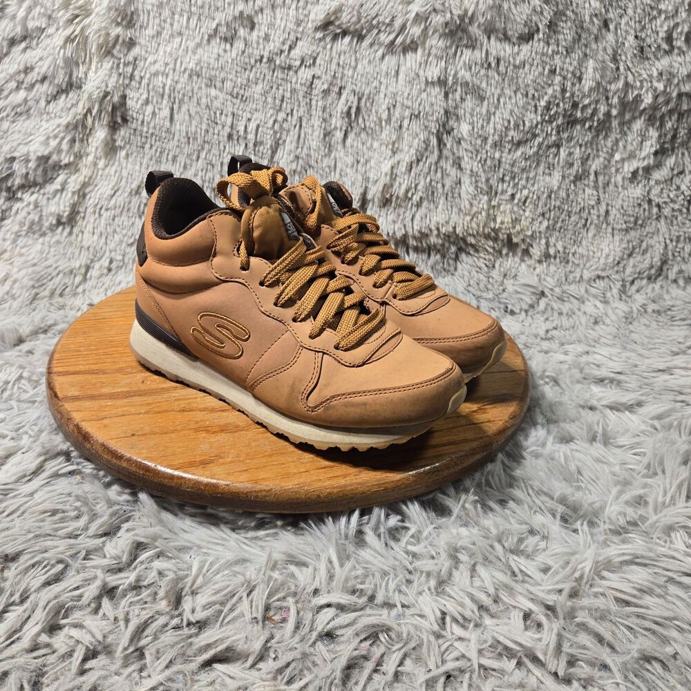 Skechers Air-Cooled Memory Foam Womens Wheat Nubuck Sneaker Size 8 Comfort Shoes